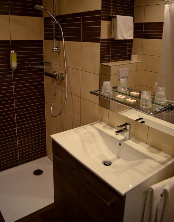 Hotel Restaurant La Couronne Роппенайм Номер фото